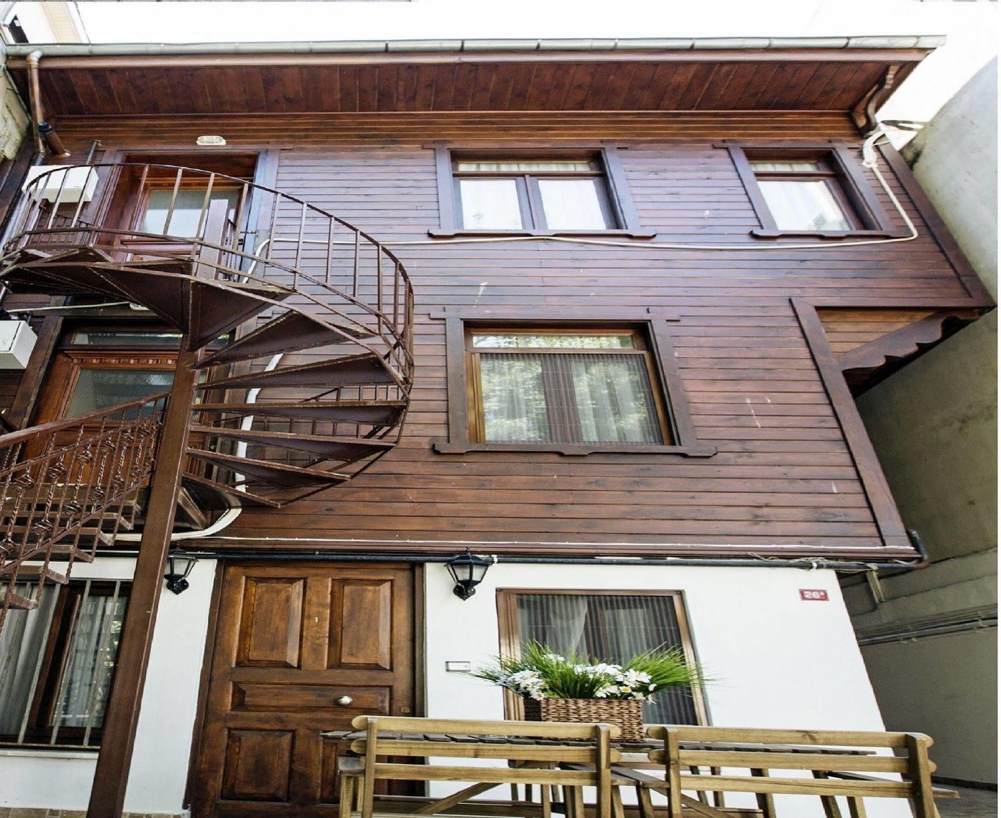Buyukada Apart Hotel - Sehbal Adalar Exterior foto